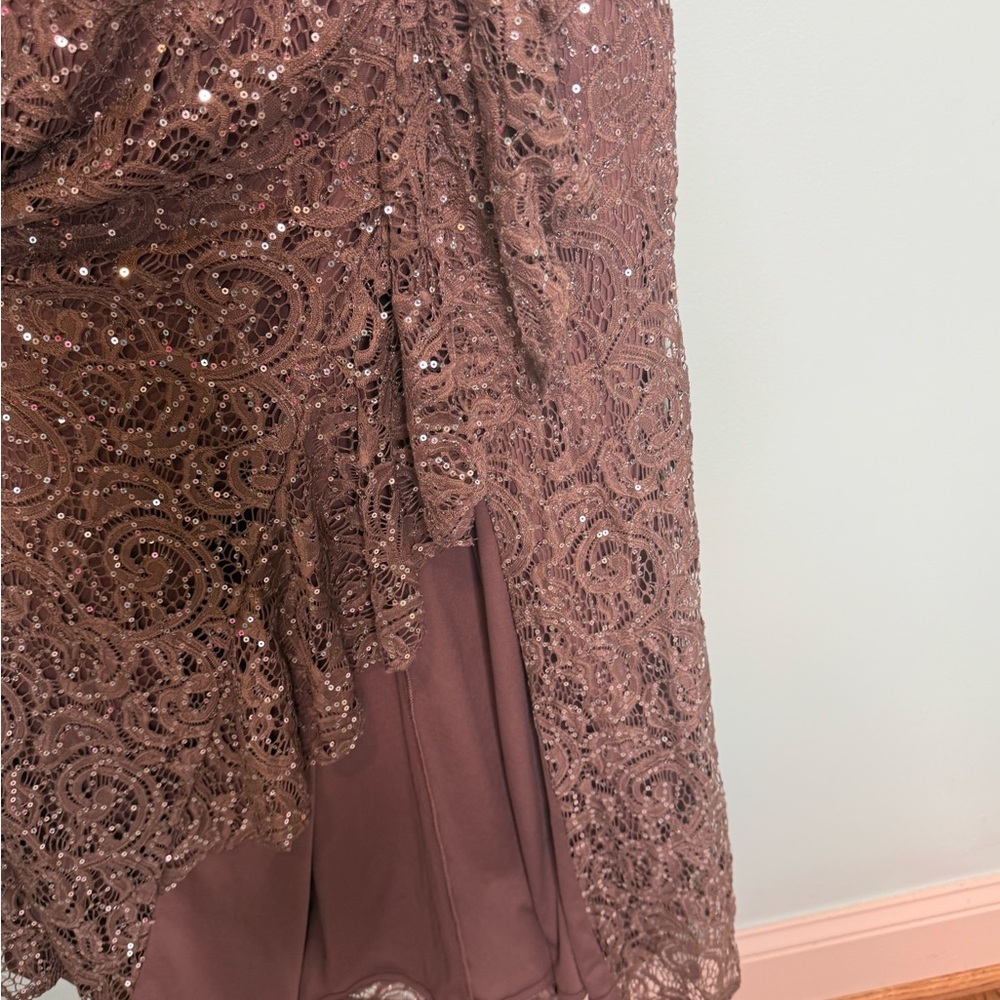 Alex Evenings One Shoulder sequin Lace A line gown in mocha - Picture 6 of 10